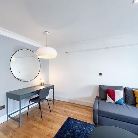 Large And Very Stylish Apartment P1 London Exterior photo