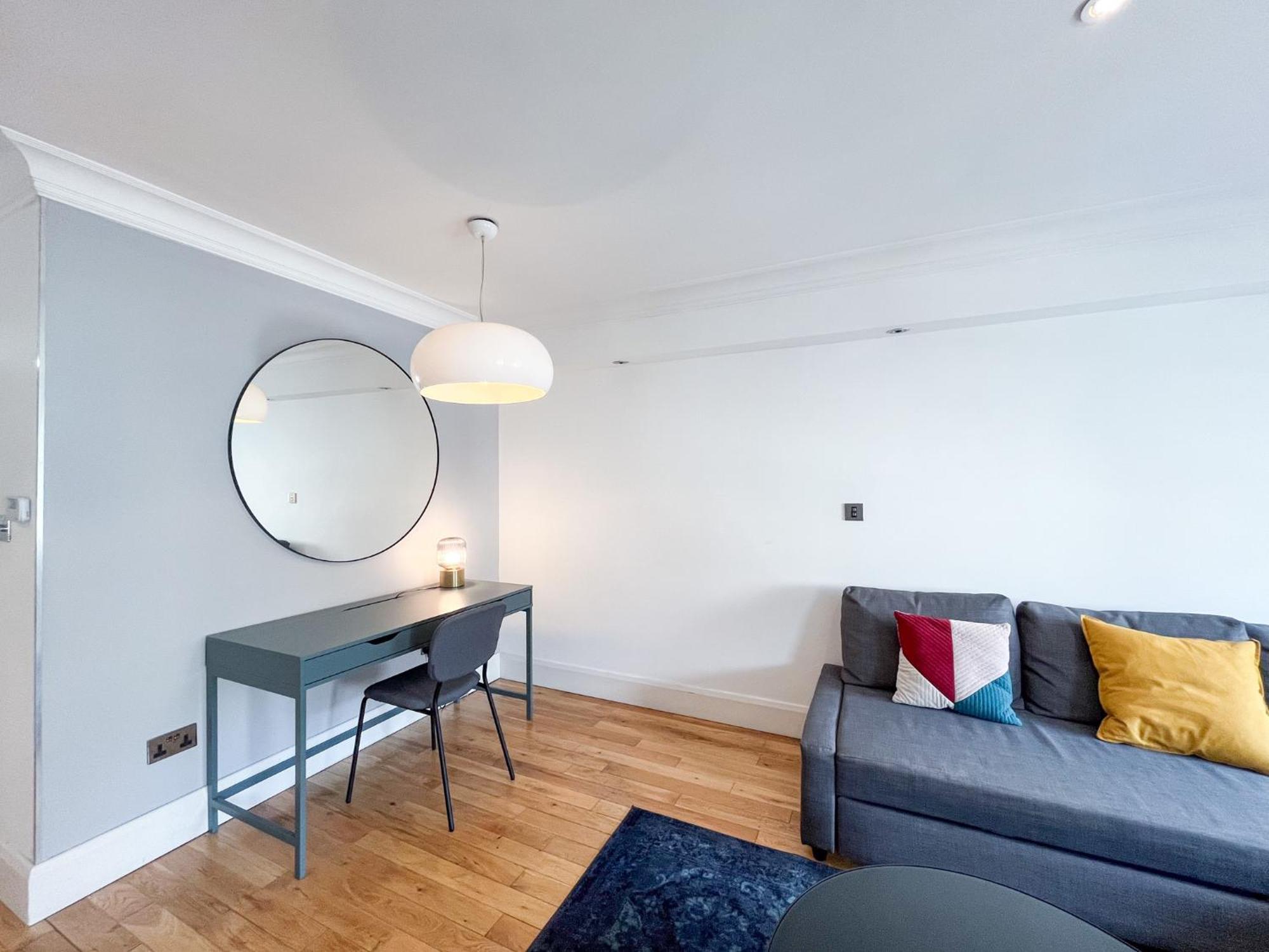Large And Very Stylish Apartment P1 London Exterior photo